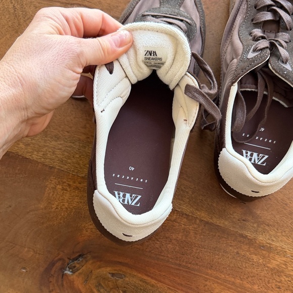 Zara Women’s Chocolate Brown Sneakers - Picture 7 of 10